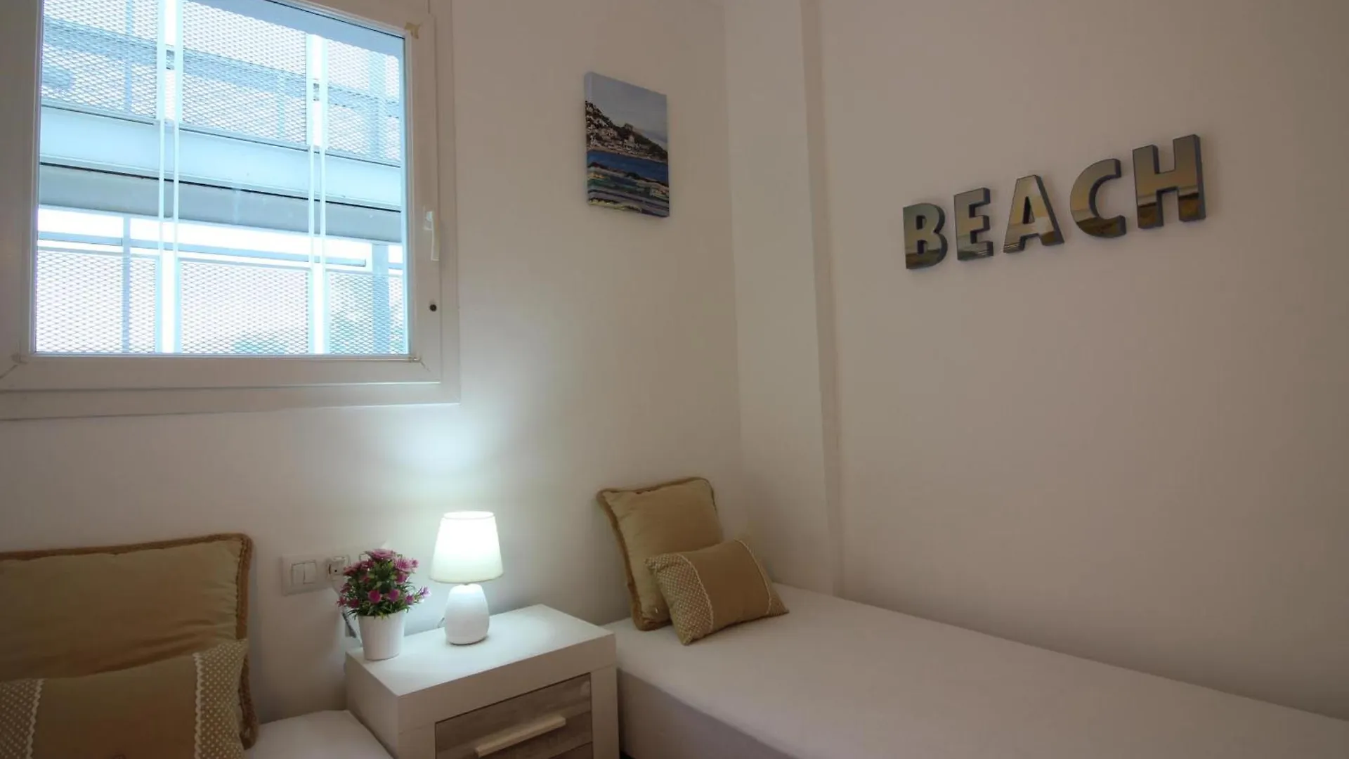 רוזס Apartamento Luminoso Con Terraza Y Piscina Comunitaria En Santa Margarita, Cerca De La Playa. - Es-228-138 0*,