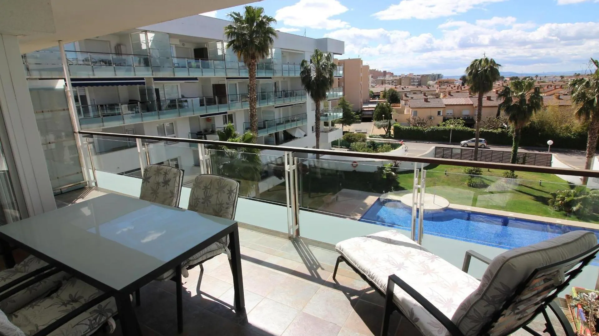 רוזס Apartamento Luminoso Con Terraza Y Piscina Comunitaria En Santa Margarita, Cerca De La Playa. - Es-228-138 דירה